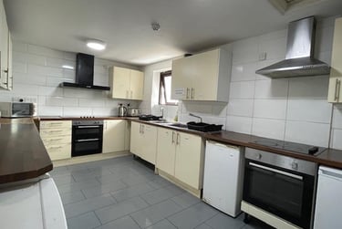 1 bed house, Harborne Lane, Selly Park, Birmingham, B296SS - Image 7